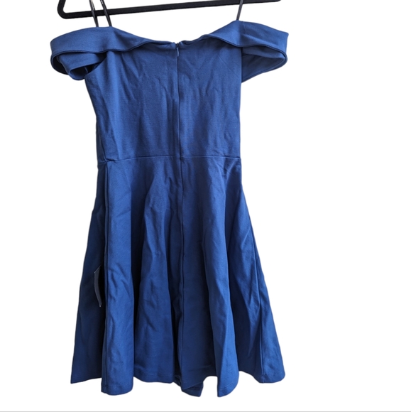 Lulu's Season of Fun Off the Shoulder Skater Dress - Picture 5 of 9